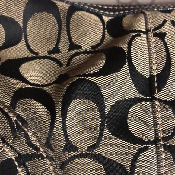 COACH Vintage black and gray signature small hobo style handbag. - Picture 3 of 11